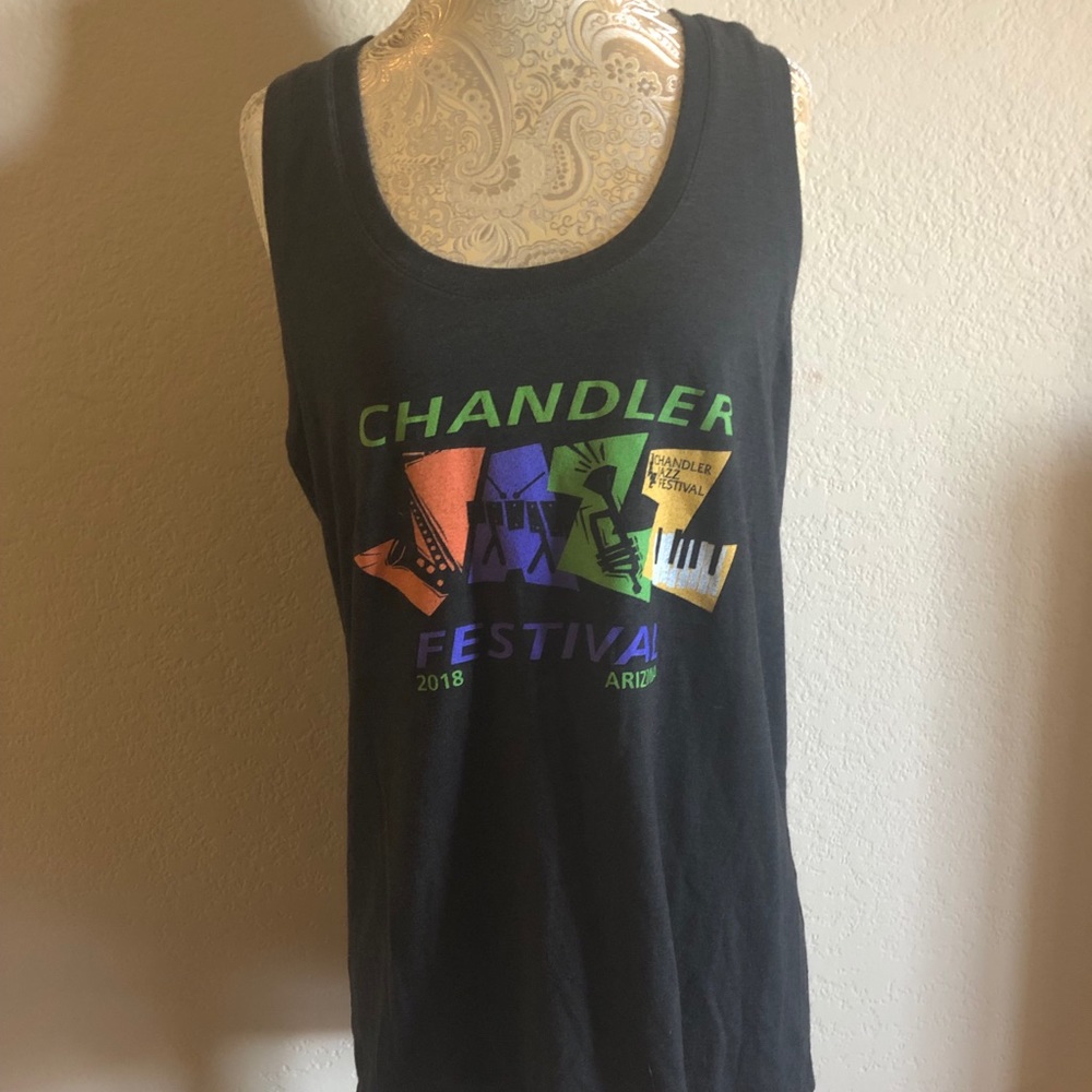 Cute Chandler shirt!!